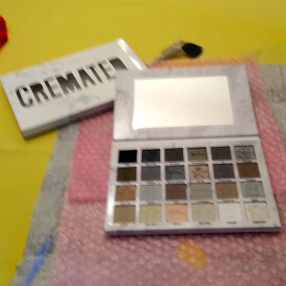Jeffree Star cremated eyeshadow palette. Brand new!